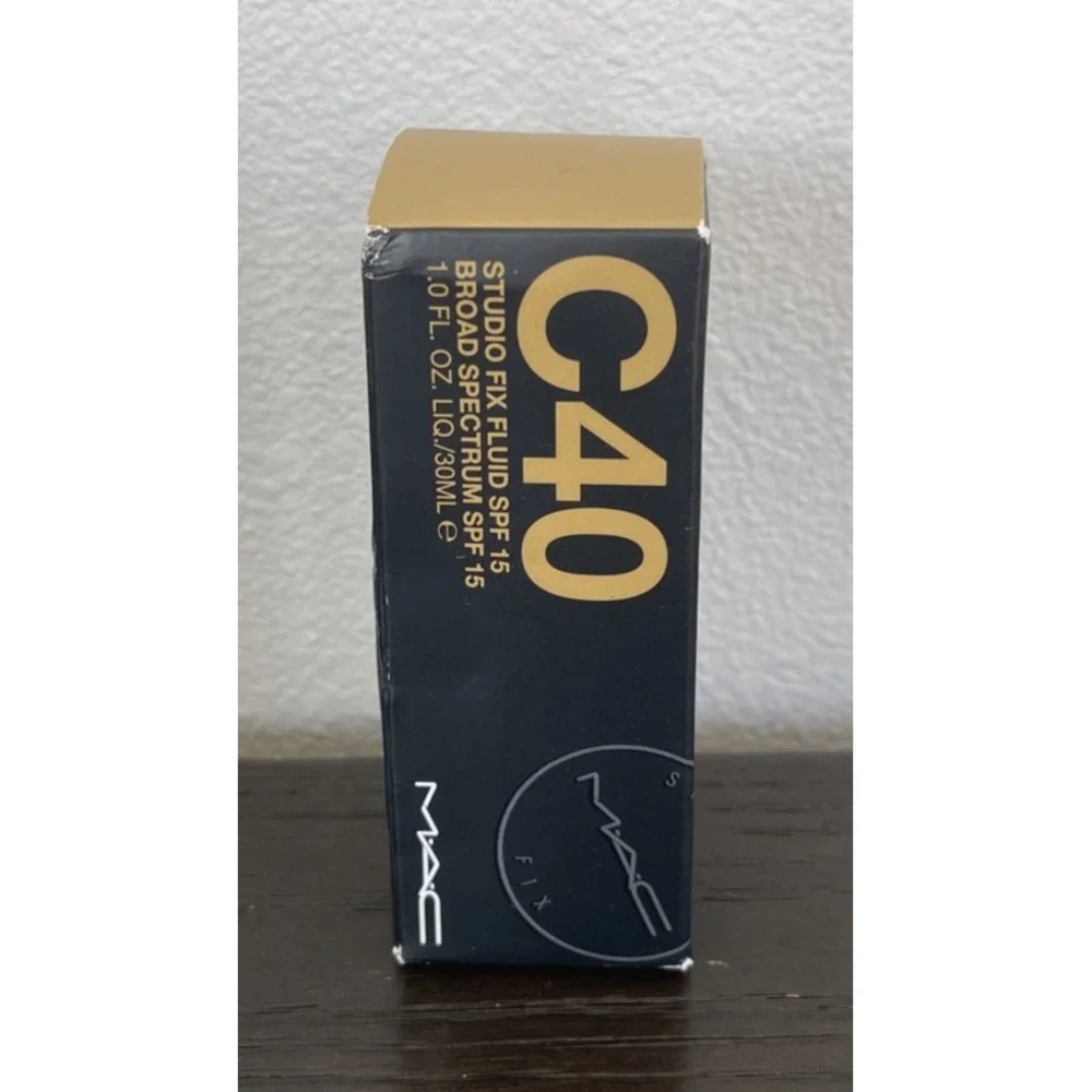 Mac Studio Fix Fluid Foundation SPF 15 C40 - Full Size 30mL / 1.0 Oz. Makeup
